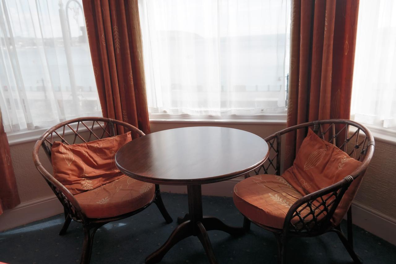 Sugarland Metro Hotel Дъглас Екстериор снимка